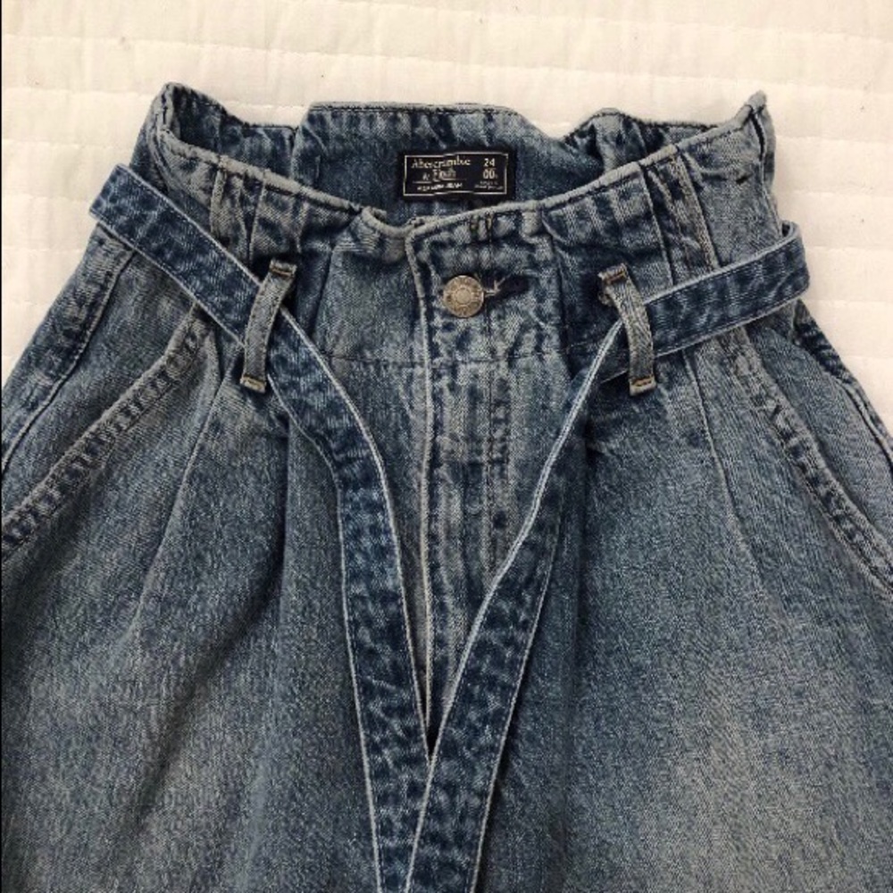 Abercrombie paper bag waist mom jeans - Picture 3 of 4